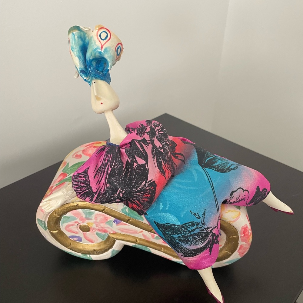 Vintage Poupee Millet Cerri Art Porcelain Doll & Chaise Lounge